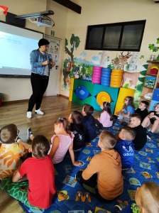 "Bądź bezpieczny w Internecie" zajęcia edukacyjne dla przedszkolaków w Jastrzębiu i Radoszkach