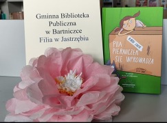 "Piia Pierniczek się wprowadza" dar dla biblioteki