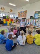 Zajęcia czytelniczo - plastyczne w oddziale przedszkolnym - Jastrzębie